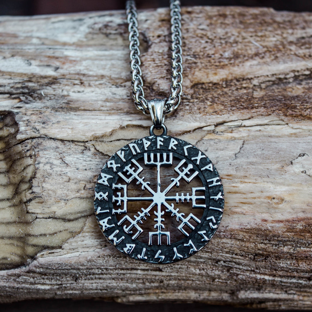 Collar pesado de Vegvísir